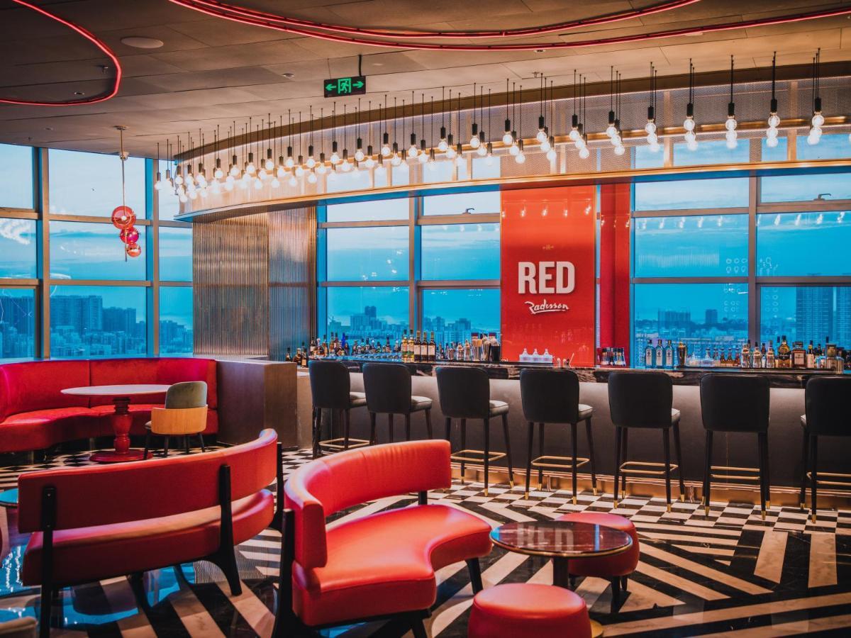 Radisson Red Hotel Zhuhai Gongbei Port Exterior photo
